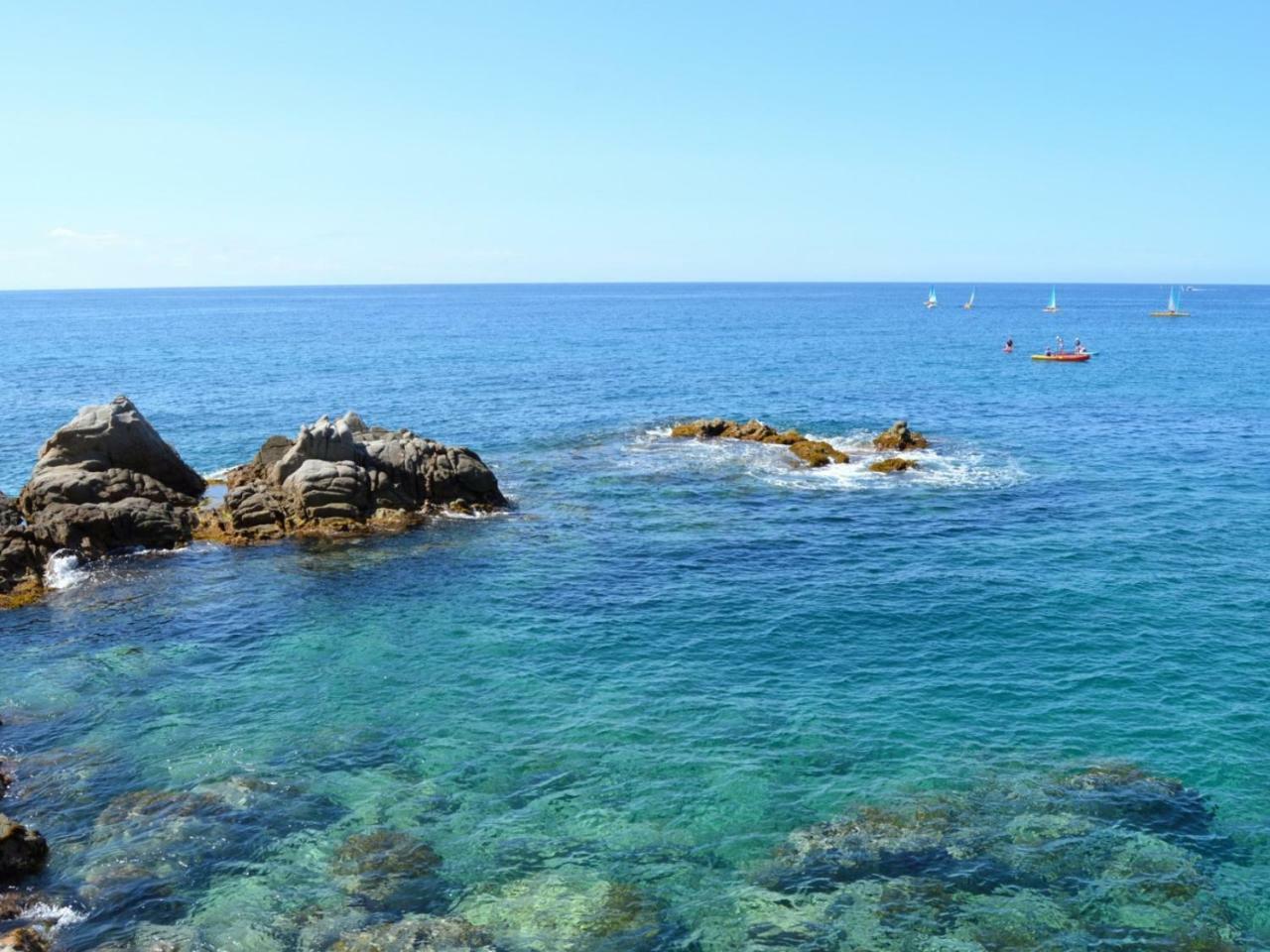 Studios Face A La Mer - Cala Llevado Тоса де Мар Екстериор снимка