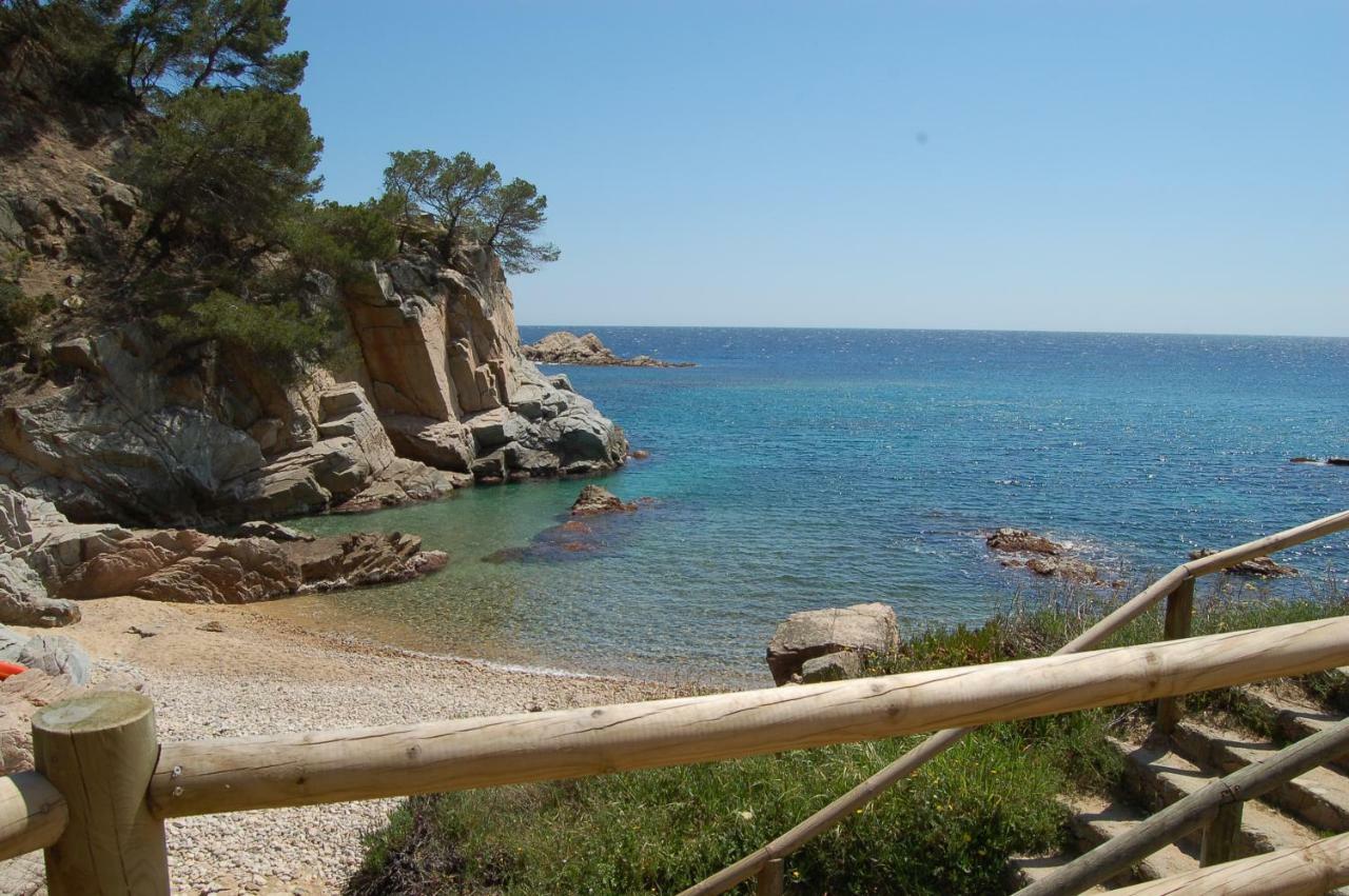 Studios Face A La Mer - Cala Llevado Тоса де Мар Екстериор снимка