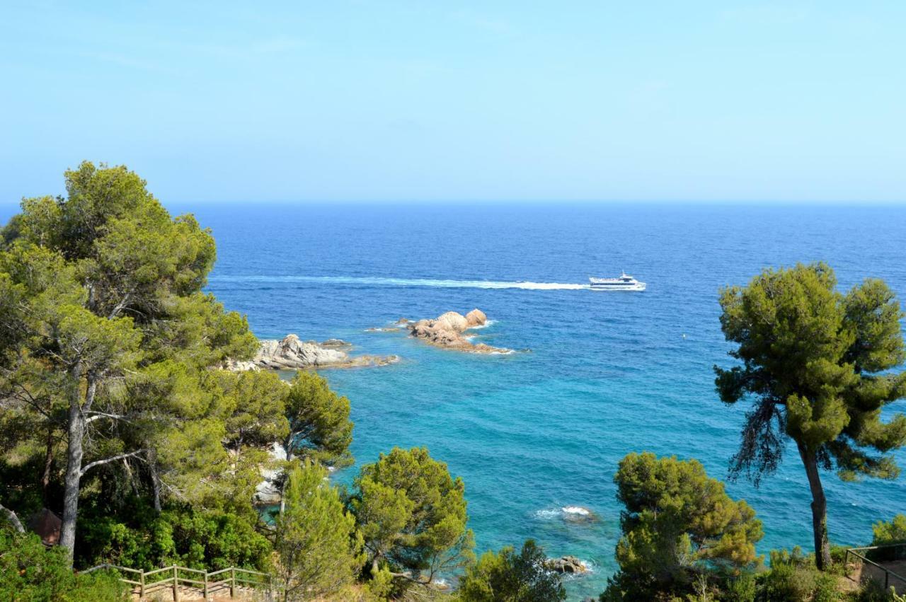 Studios Face A La Mer - Cala Llevado Тоса де Мар Екстериор снимка